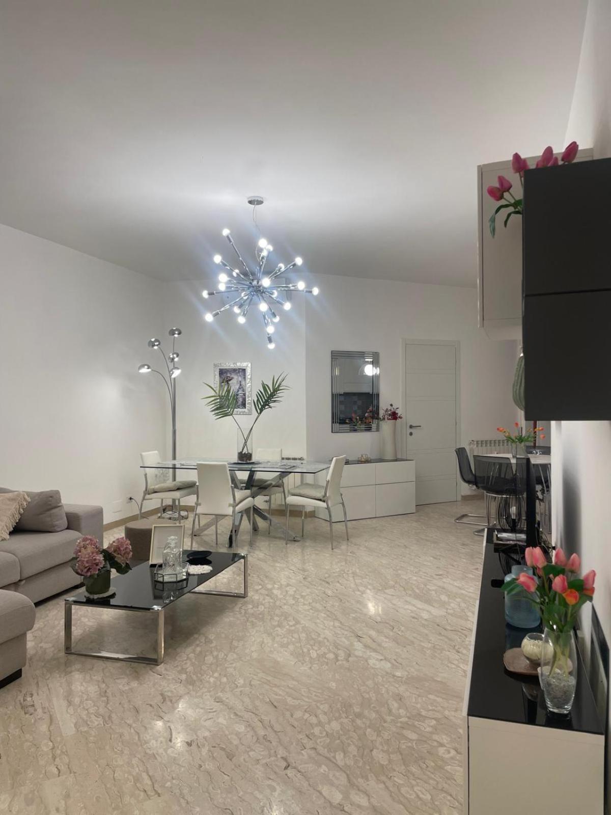 Apartment Dama Maria Elena *